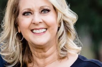 An End to an Era as Mary Beth Roe Retires from QVC