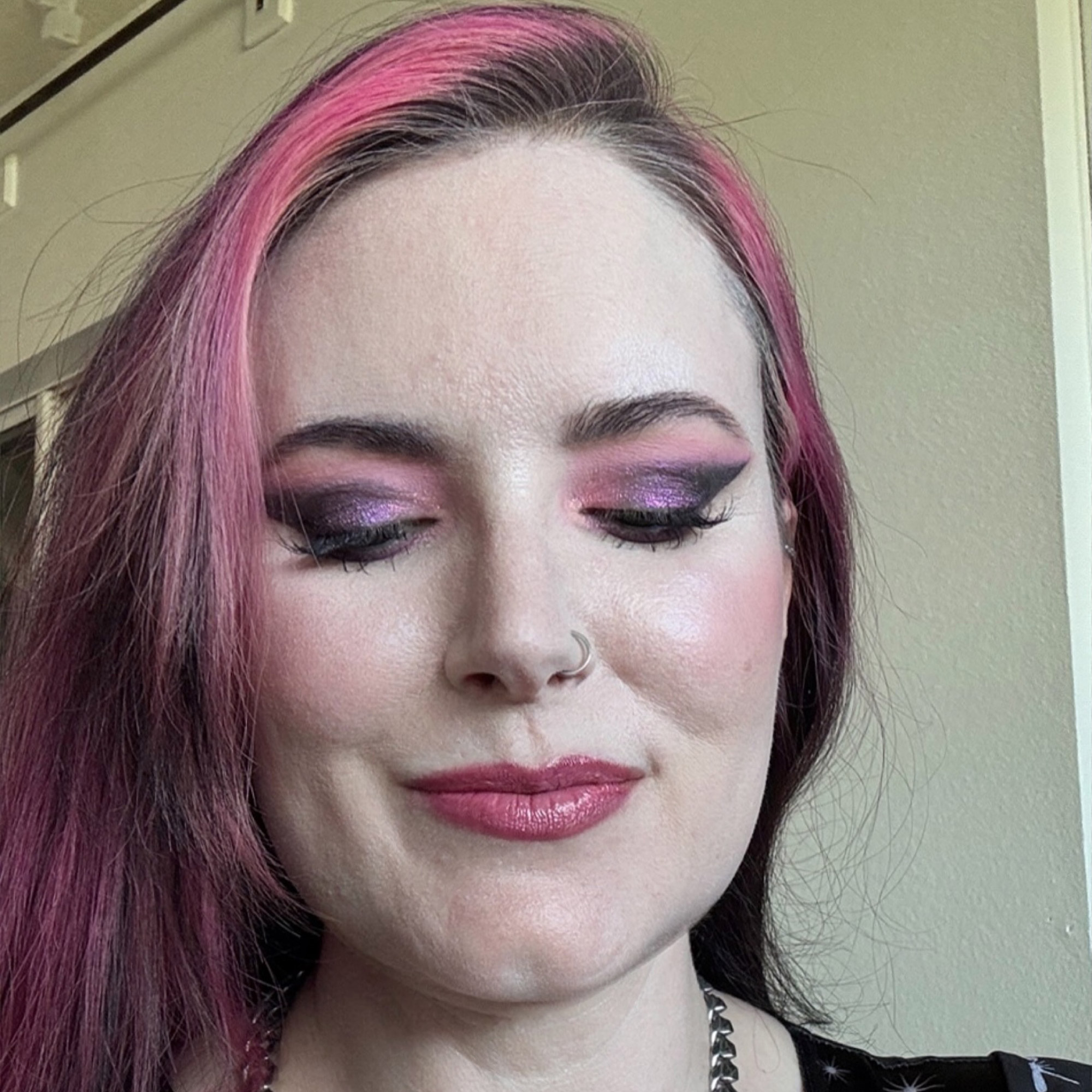 Bellabeautebar Dark Dreamscape Palette Look for Deepset Eyes Bellabeautebar Dark Dreamscape Palette Look for Deepset Eyes
